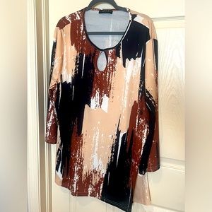 NWOT women’s 4X tunic top